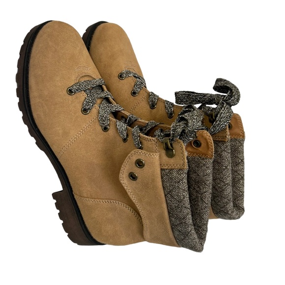 Jelly POP Tania Hiking Boots Tan Vegan Suede Lace Up Low Heel Size 10 New - Picture 3 of 11